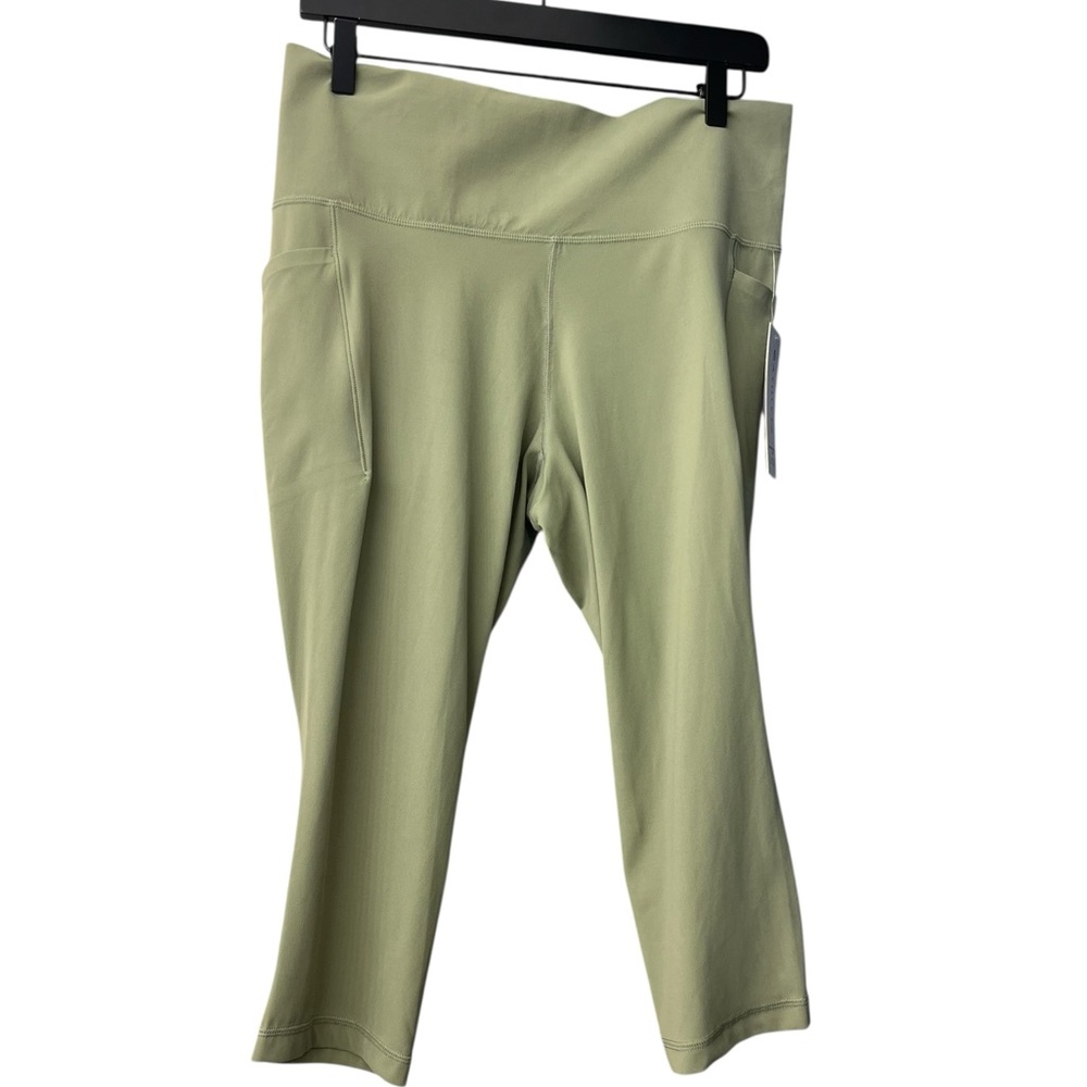 Athleta Salutation Stash Pocket II Capri Leggings XL NWT Green - Picture 2 of 10